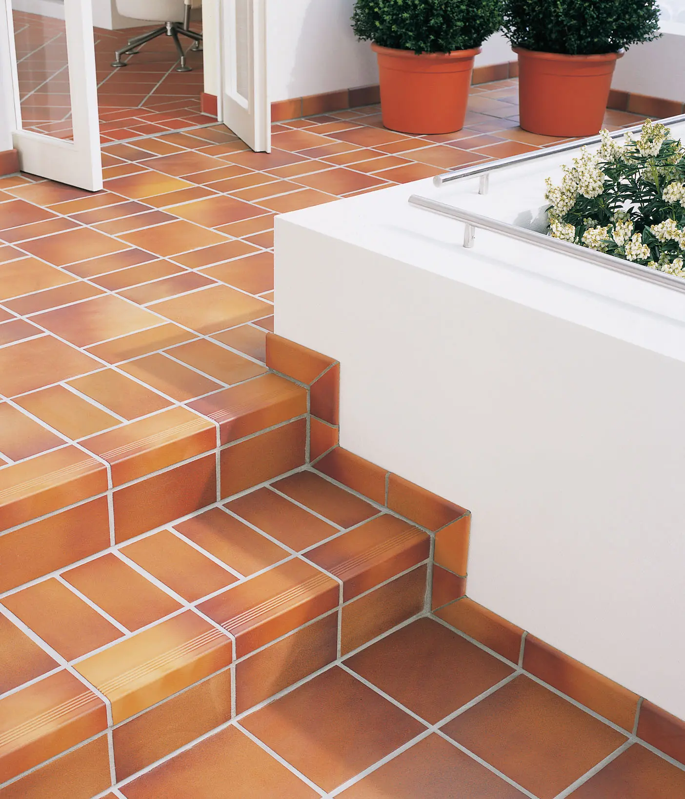 Stroeher Terra Rote Steinzeugfliese Fuer Terrasse