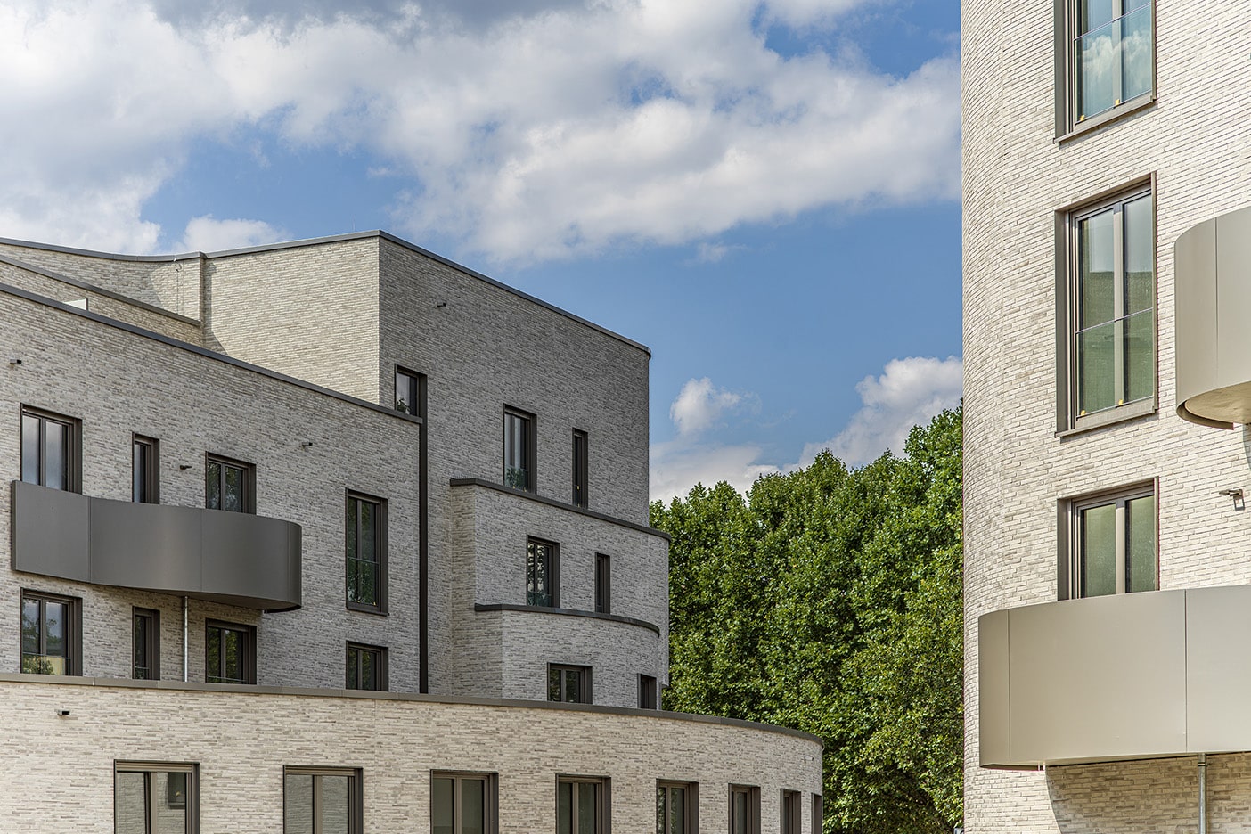 Stroeher Klinkerriemchen Wasserbrand Kornbeige Referenzen Curve Wiesbaden 04