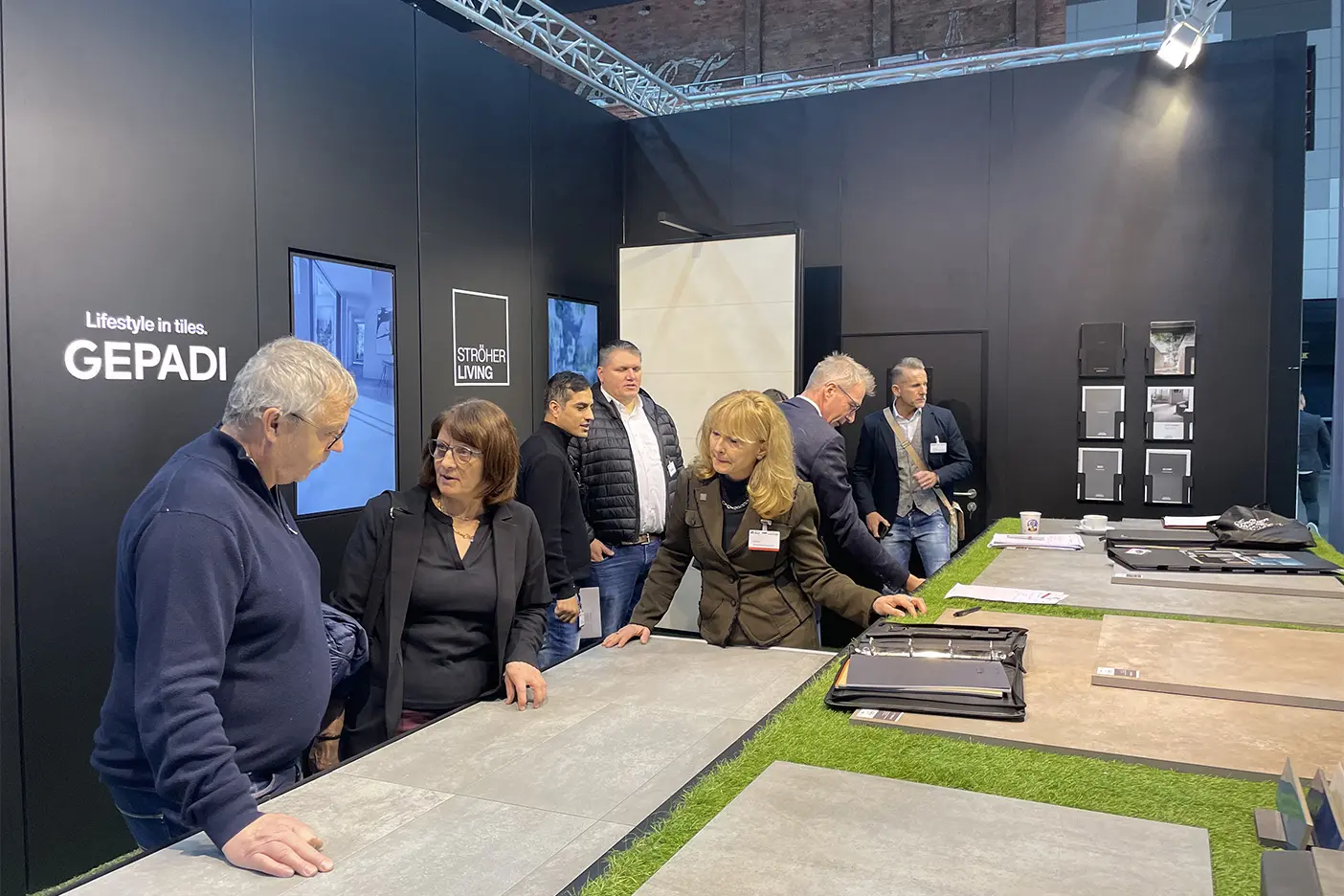 Stroeher Gruppe News Messen Zentrallager Sued Europapark Rust 03