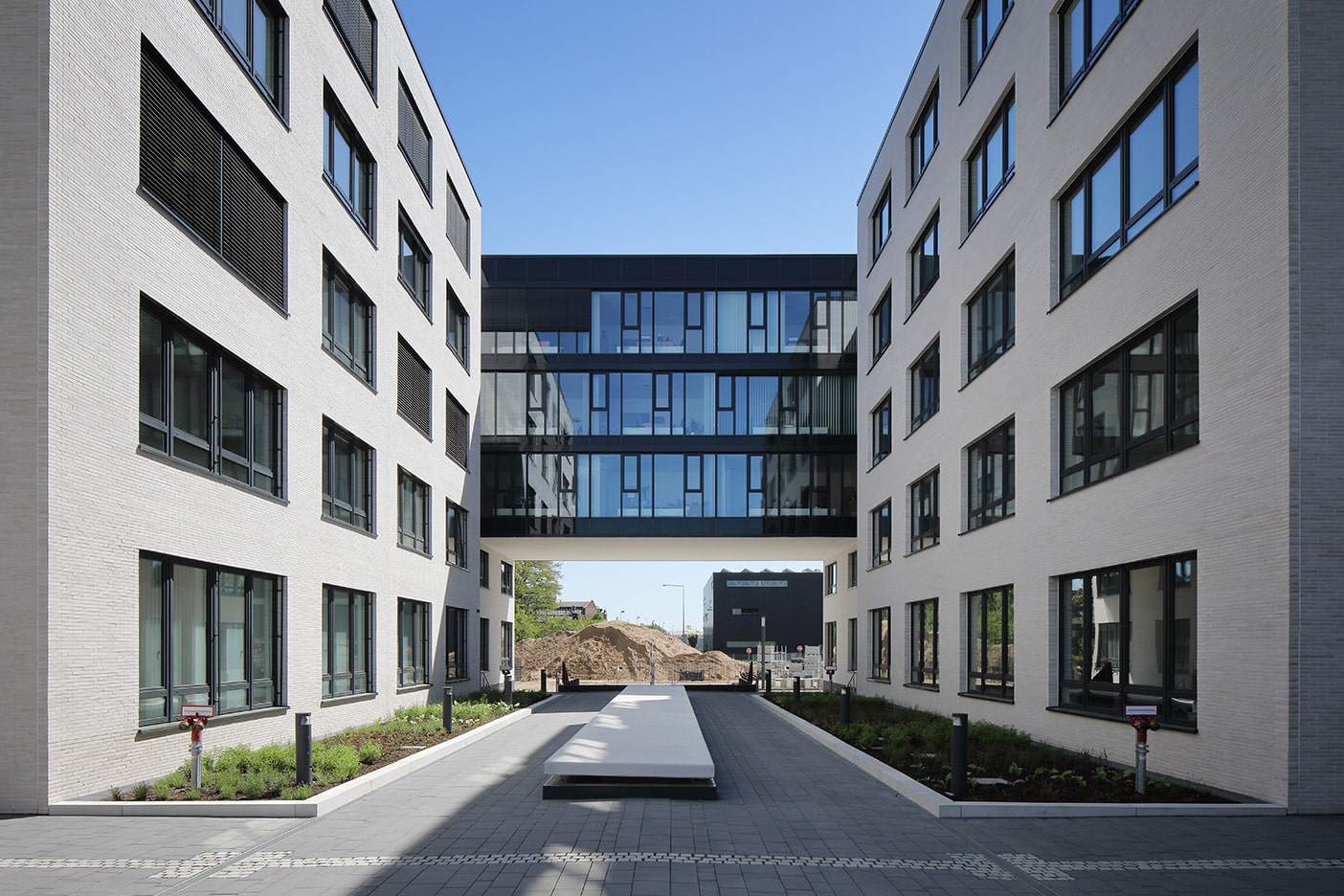 Stroeher Klinkerriemchen Architekturbrand Langformat Referenzen B3 Campus Koeln 05