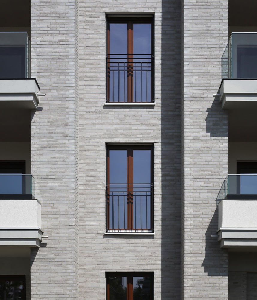 Stroeher Klinkerriemchen Riegel 50 Silbergrau Used Look Referenzen Parkend Frankfurt 03