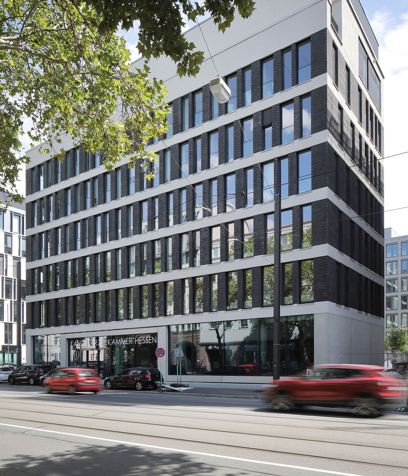 Stroeher Klinkerriemchen Zeitlos Onyxstaub Referenzen Landesaerztekammer Frankfurt 02