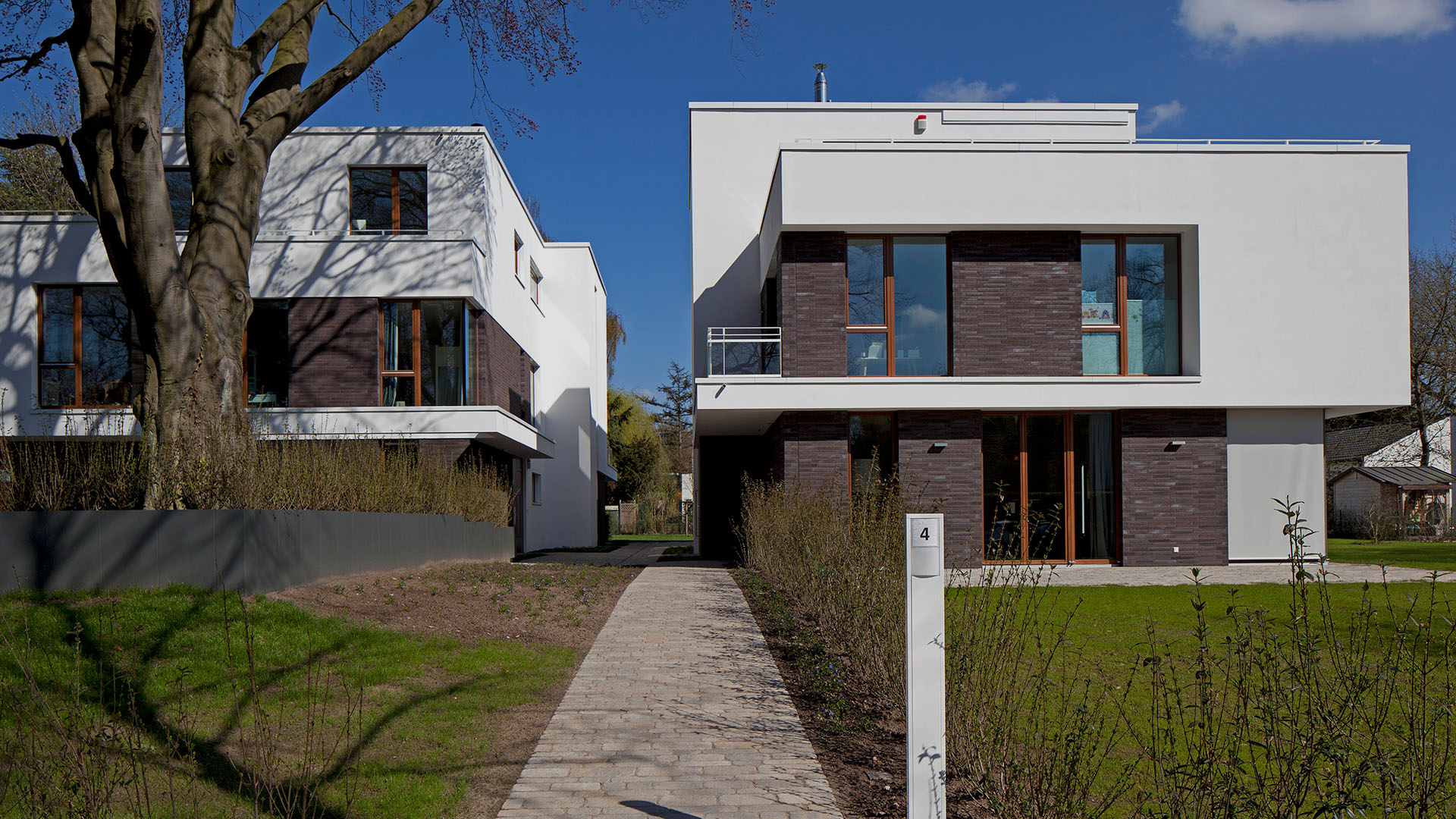 Stroeher Langformat Klinkerriemchen Zeitlos Kohleglanz Referenzen Stadtvillen Corinthstrasse Hamburg 01