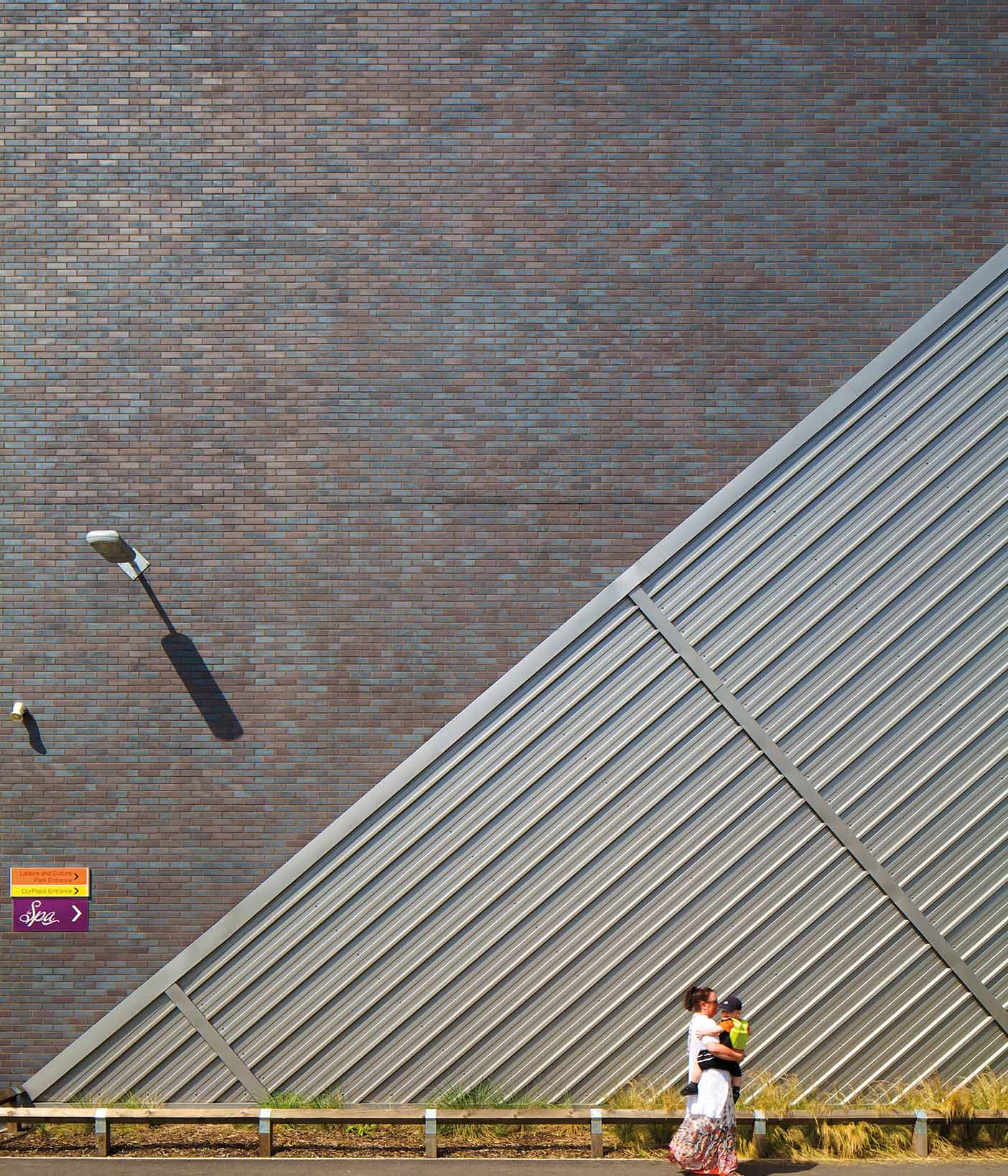 Stroeher Klinkerriemchen Keravette Metallic Schwarz Referenzen Knowsley Leisure And Culture Park Liverpool England 04