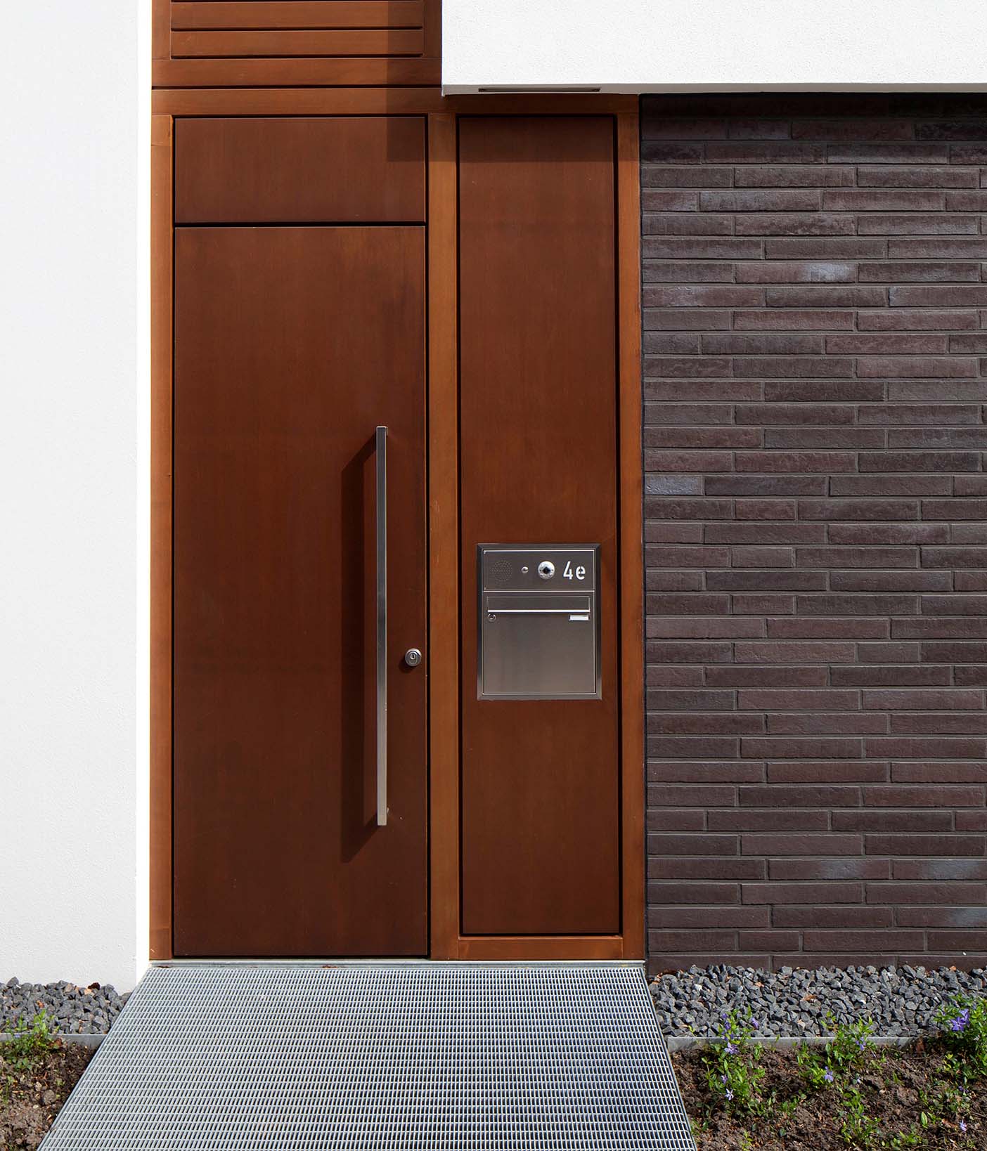 Stroeher Langformat Klinkerriemchen Zeitlos Kohleglanz Referenzen Stadtvillen Corinthstrasse Hamburg 04