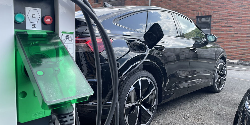 Stroeher Gruppe News Unternehmen E Ladeinfrastruktur Dillenburg Thumb