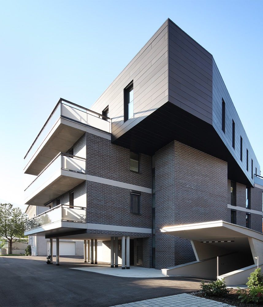 Stroeher Klinkerriemchen Keravette Metallic Schwarz Referenzen Wohnanlage Kravogl Innsbruck Oestereich 02