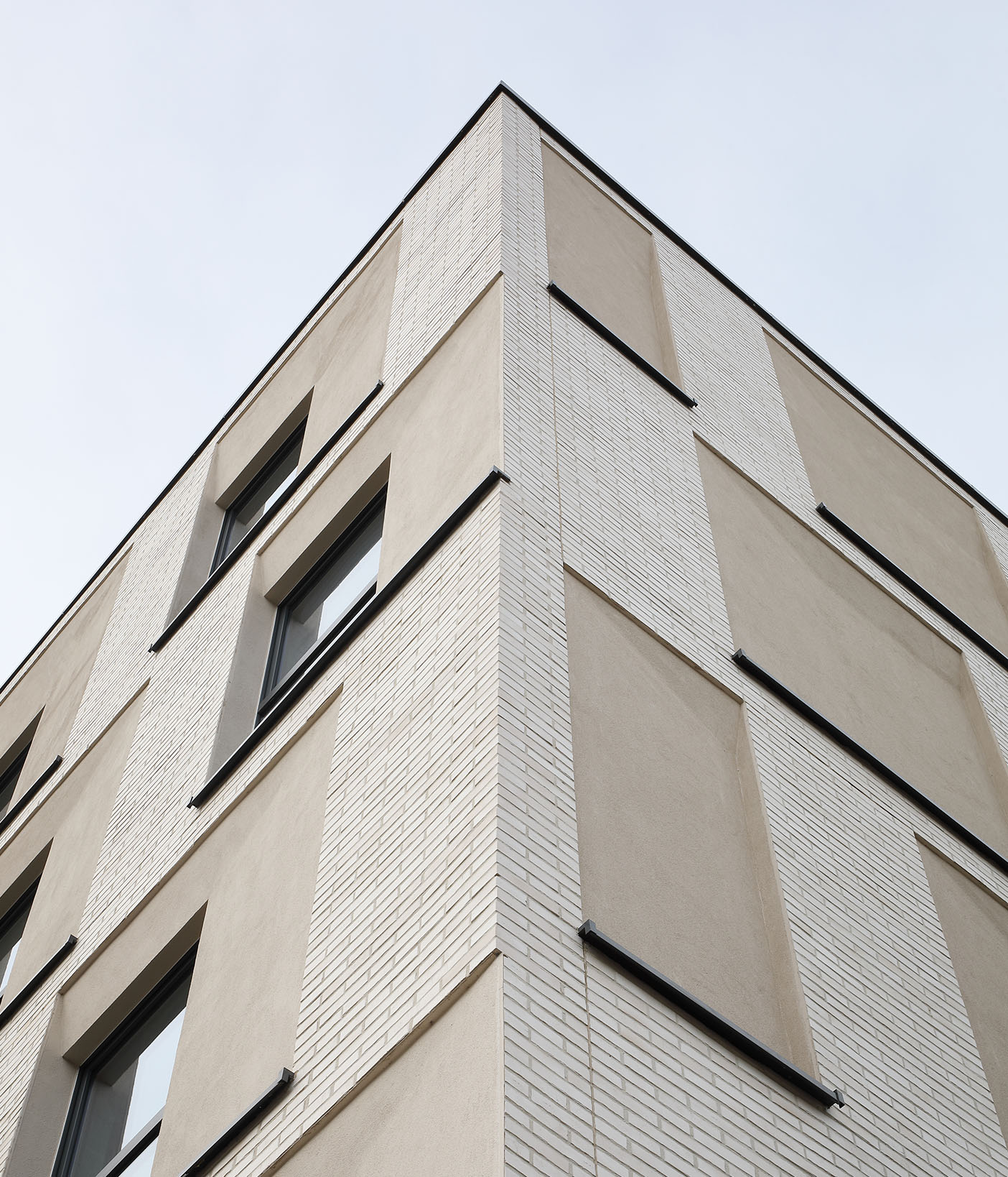 Stroeher Klinkerriemchen Glanzstuecke No4 Referenzen B Und B Hotel Magdeburg 02