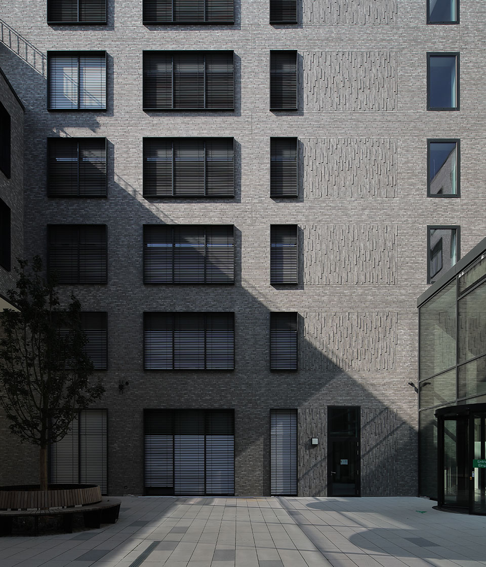 Stroeher Klinkerriemchen Kontur Referenzen One Roof Nuernberg Thumb